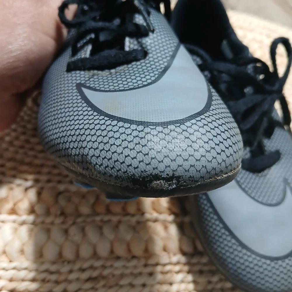 Nike Black‎ and Gray Sports Sneakers